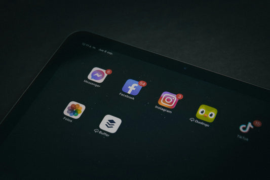 Why Parents Need More Than Apps to Stay Organised