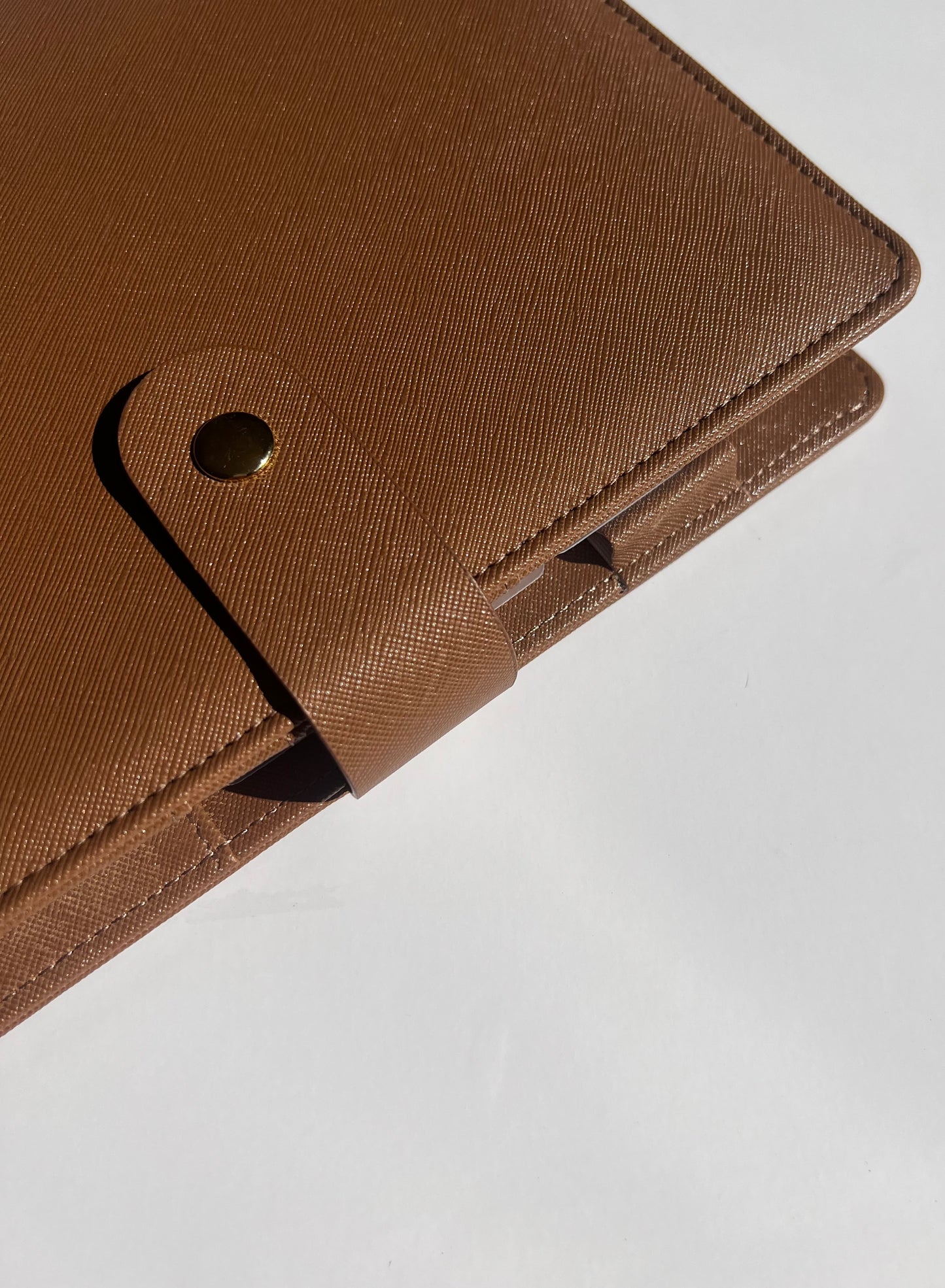 Tan parent organiser to help reduce decision fatigue